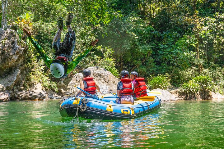 Tour to Río Claro and La Caverna del Cóndor