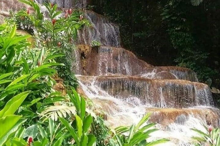 Jamaica Blue Hole, Konoko Falls, River Tubing and Riding Horse