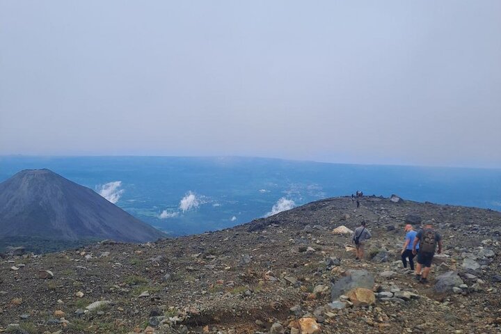 Santa Ana Volcano Hike & Lunch at Coatepeque Lake (Private Tour)