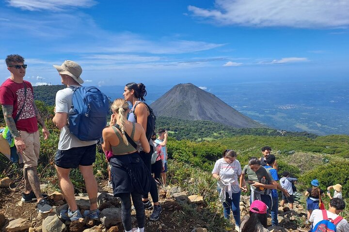 Santa Ana Volcano Hike & Lunch at Coatepeque Lake (Private Tour)