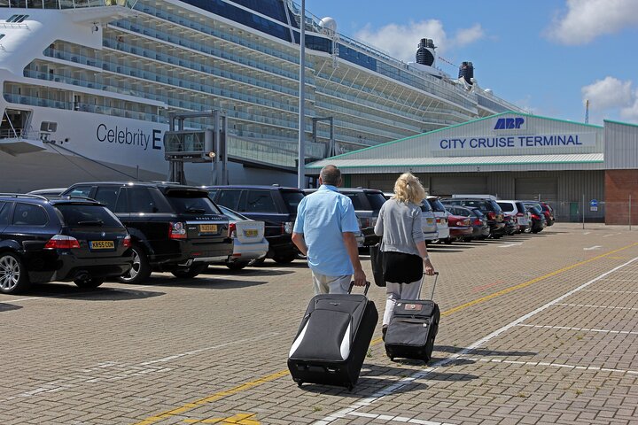 Southampton Cruise Terminals to London Private Arrival Transfer