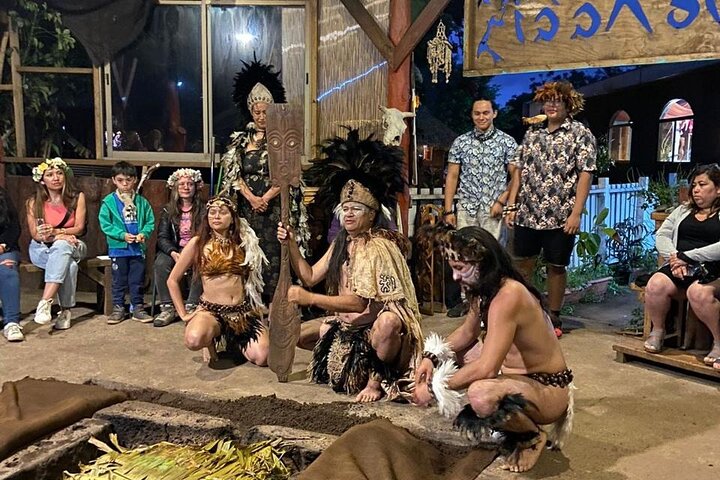 Easter Island Dinner Show with Transport