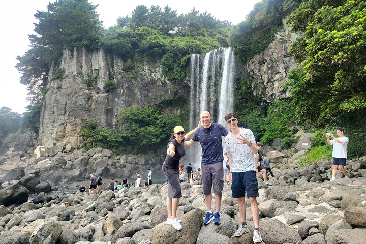 Private Half Day South and West Tour in Jeju Island