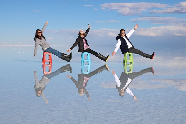 Uyuni Salt flat 2 day+sunset at Salt Water Region + Mirror effect