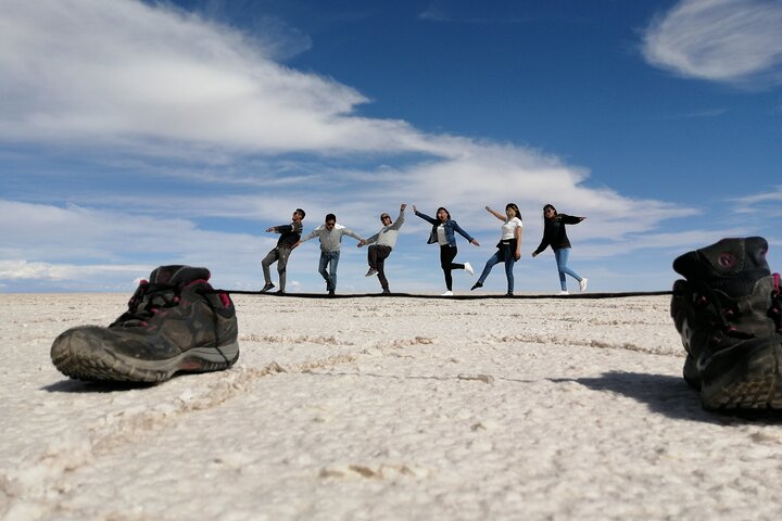 Uyuni Salt flat 2 day+sunset at Salt Water Region + Mirror effect