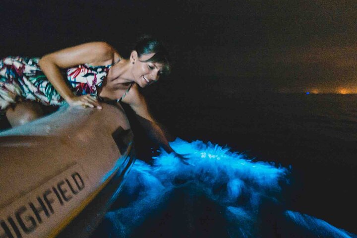 Bioluminescence Snorkeling and Boat Experience at Bocas del Toro