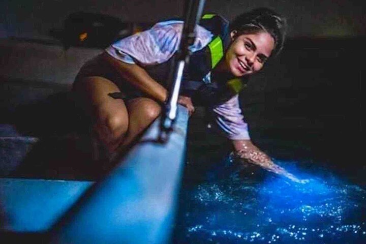 Bioluminescence Snorkeling and Boat Experience at Bocas del Toro
