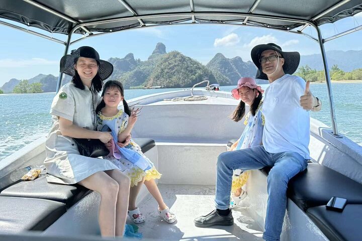 Langkawi Private Tour Highlights with Cable Car and Sky Bridge