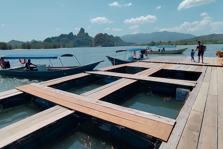 Langkawi Private Tour Highlights with Cable Car and Sky Bridge