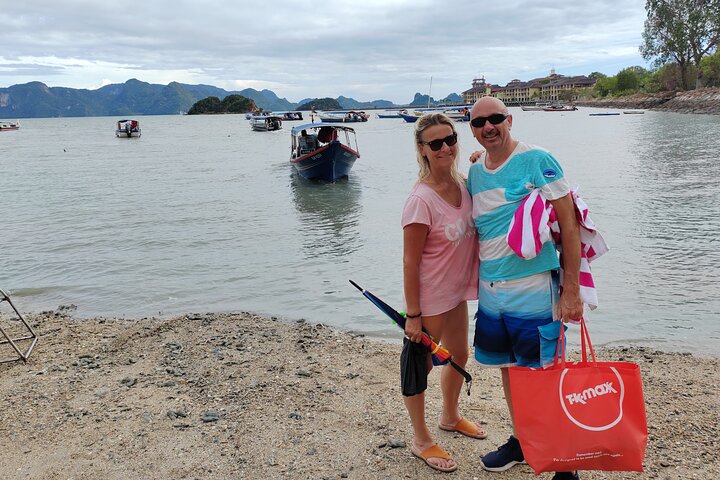 Langkawi Private Tour Highlights with Cable Car and Sky Bridge