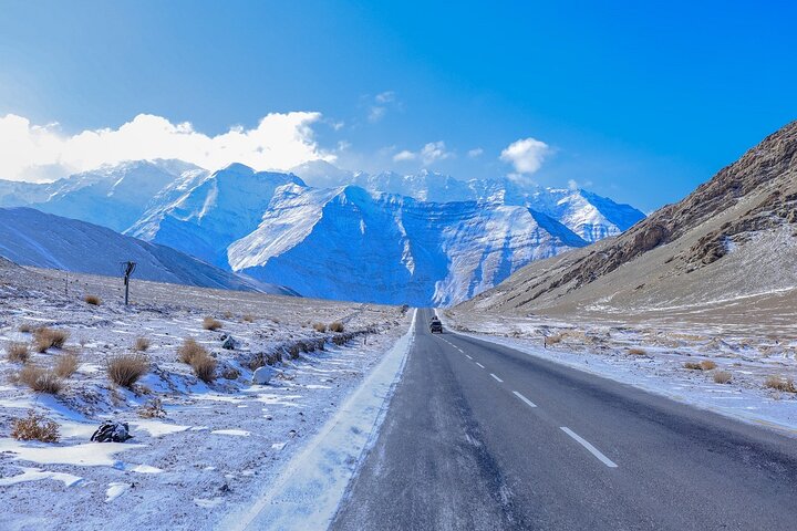 Overnight Pangong Tour From Leh With Thikse & Hemis Monasteries.