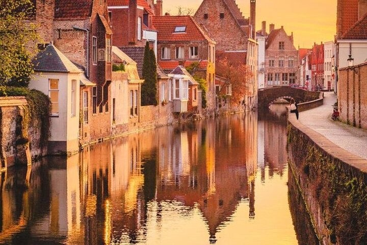 Best Bruges Cruise-Friendly Tour including Canal Boat Ride