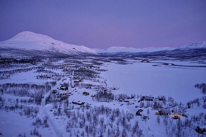 Lunch tour to the Sami village Nikkaluokta
