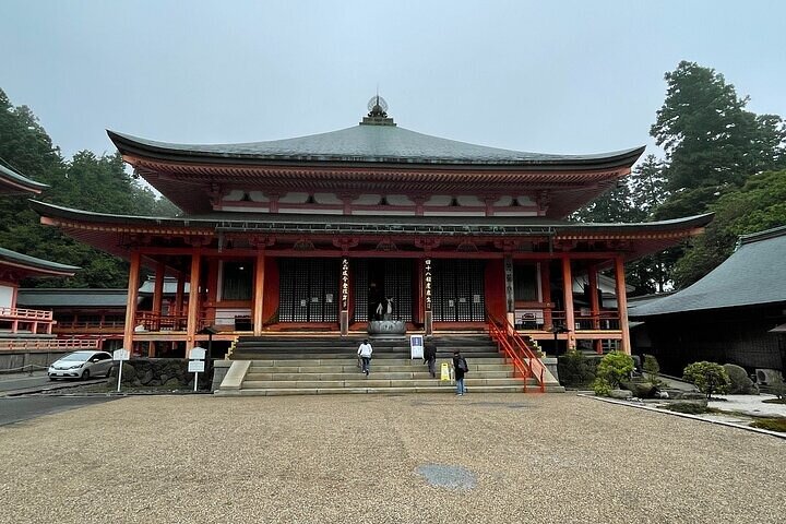 Kyoto: Private Tour of World Heritage Enryakuji and Monk's Town