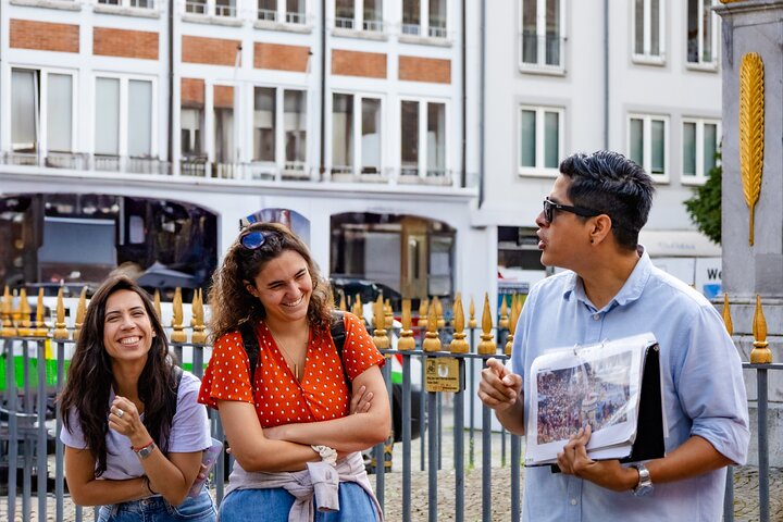 Private Düsseldorf Walking Tour – History, Culture & Hidden Gems