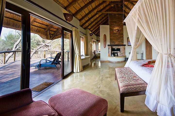1 Night Madikwe Game Reserve