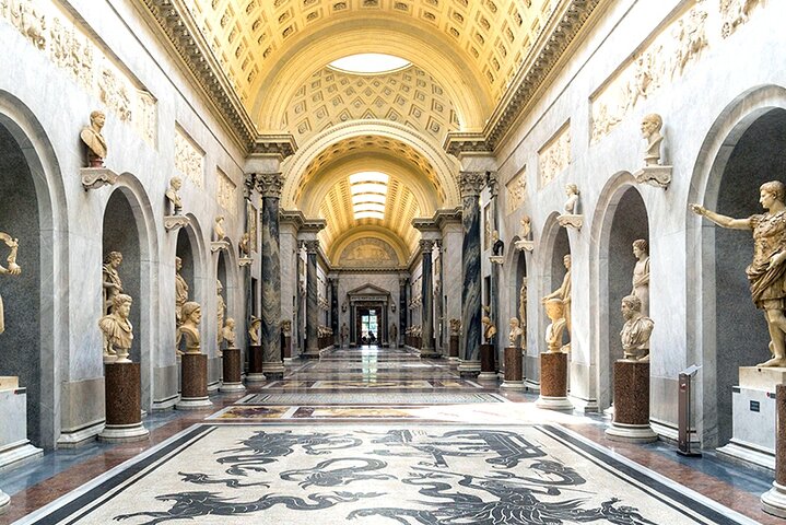Rome: Vatican Museums & Sistine Chapel Fast Entry -Optional Guide