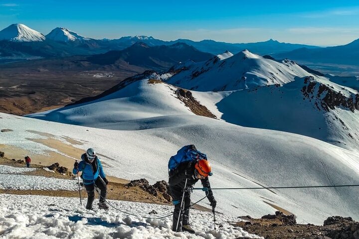 Acotango Volcano 2 Day Private Tour