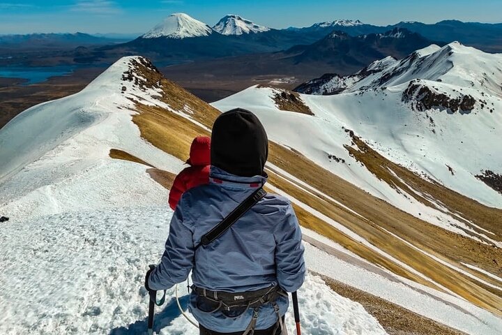 Acotango Volcano 2 Day Private Tour