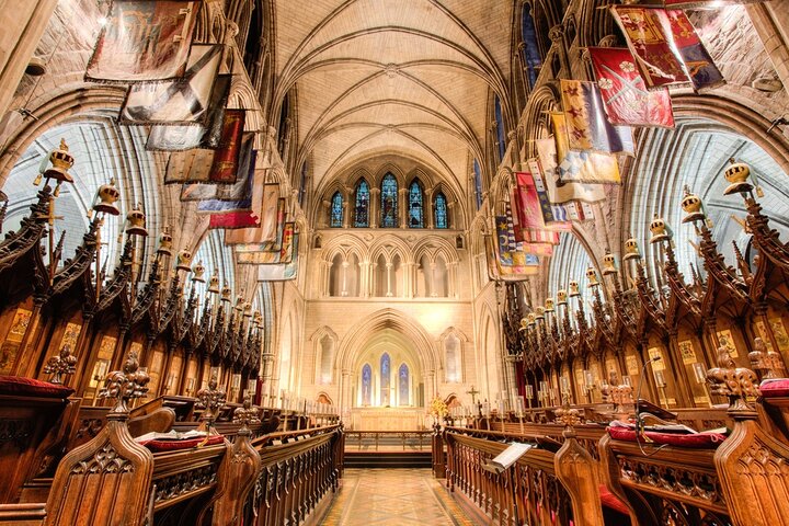 St Patrick's Cathedral, Book of Kells and Dublin Castle Tour