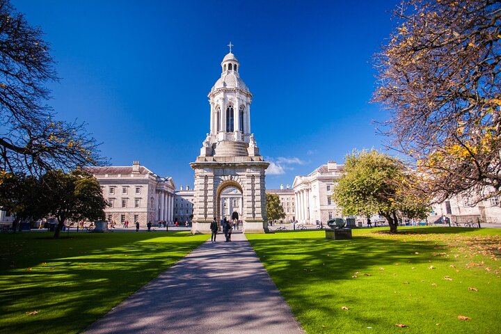 St Patrick's Cathedral, Book of Kells and Dublin Castle Tour