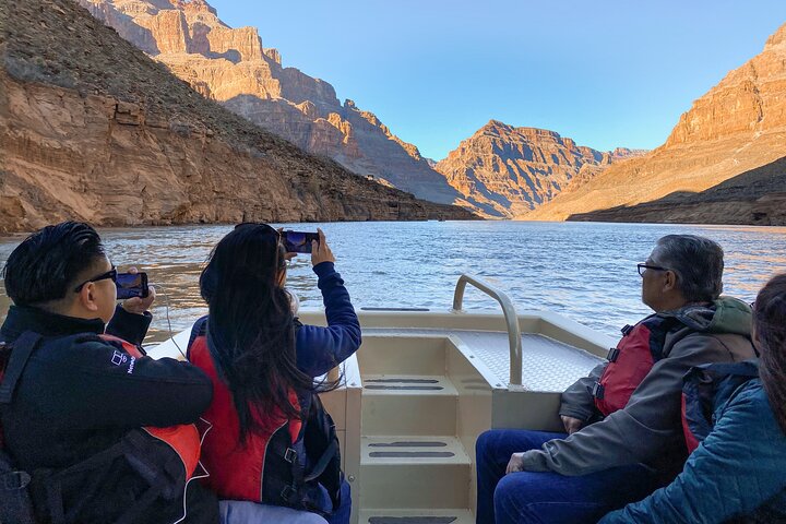 Grand Canyon West, Hoover Dam Stop,Wi-Fi,Optional Lunch & Skywalk