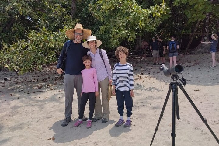 Manuel Antonio National Park : Guided tour with TICKET INCLUDED