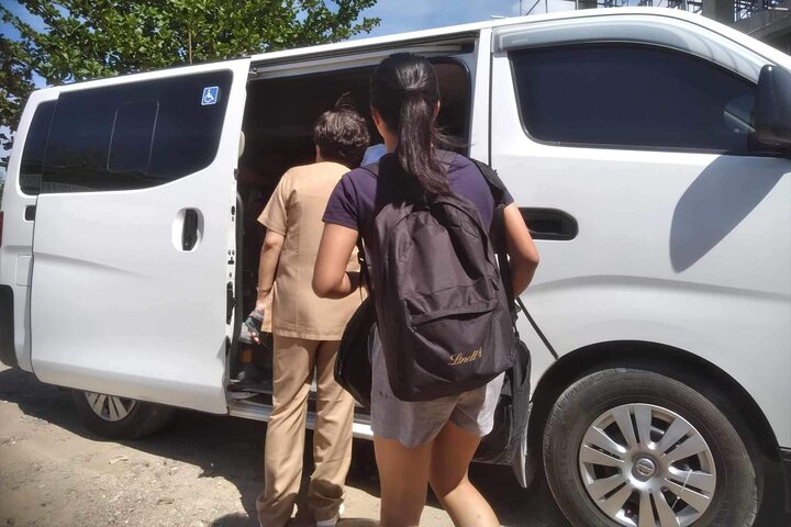 Bohol Airport or Tagbilaran Seaport Private Transfer (one-way)