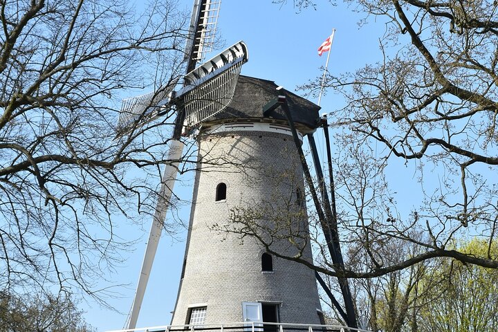 90 minutes self guided walking tour with puzzles in Alkmaar