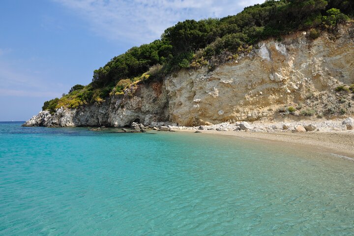 Zakynthos Small Boat Tour to Keri Mizithres and Marathonisi