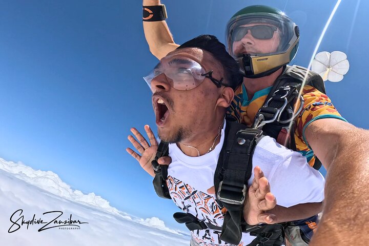 Skydive Zanzibar | Tandem Skydive