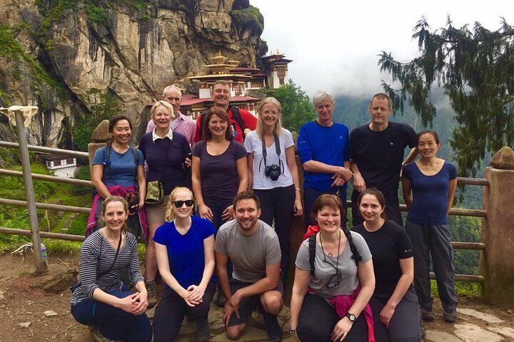 Bhutan Cultural Tour: 7 Days Private All-Inclusive Package