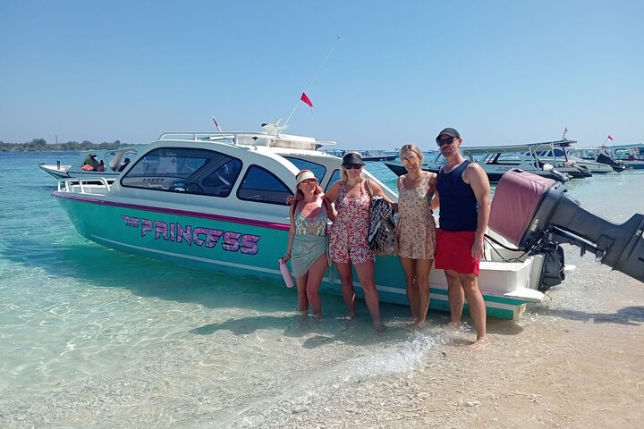 Private Speedboat transfer Between Lombok and Gili Islands