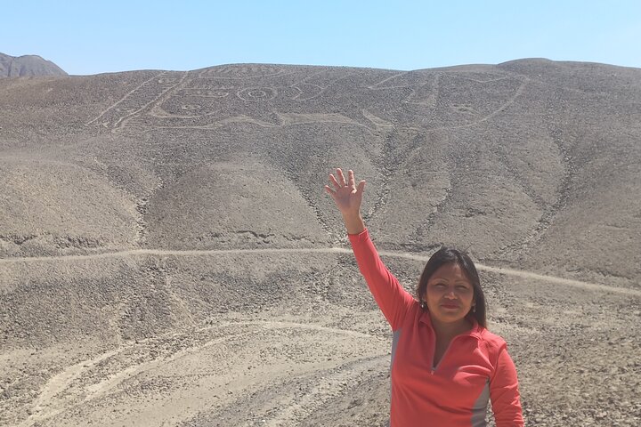 Nazca Lines Tour by Land