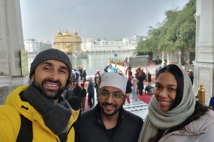 Golden Temple and Jallianwala Bagh Guided Tour