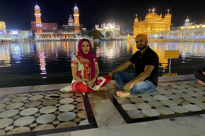 Golden Temple and Jallianwala Bagh Guided Tour