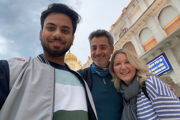 Golden Temple and Jallianwala Bagh Guided Tour