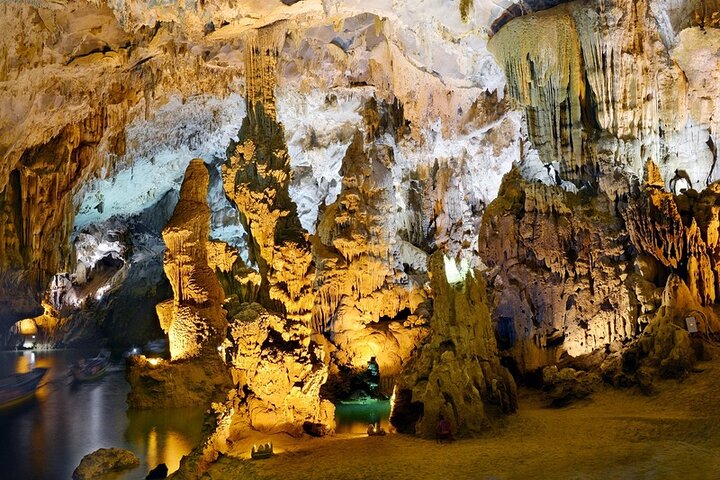 Phong Nha Cave and Paradise Cave: Guided Boat Tour & Exploration