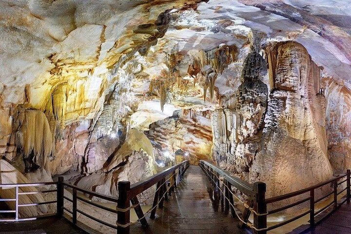 Phong Nha Cave and Paradise Cave: Guided Boat Tour & Exploration