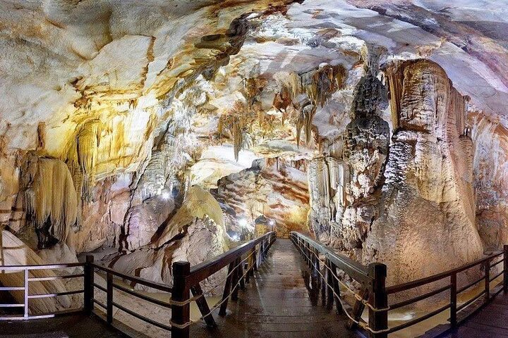 Zipline Dark cave & Paradise cave: Full-day Exploration