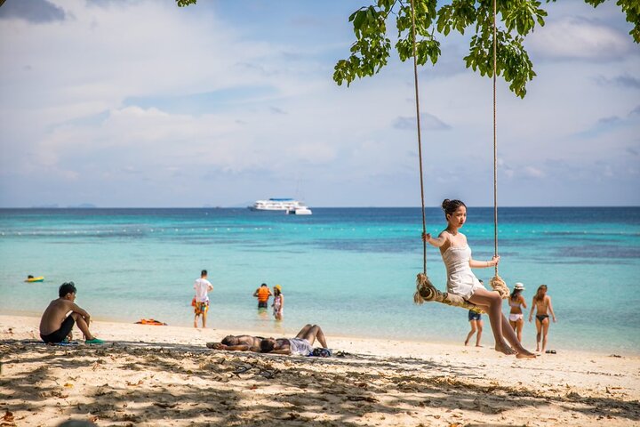 Private Longtail to Koh Rok from Koh Lanta with Lunch