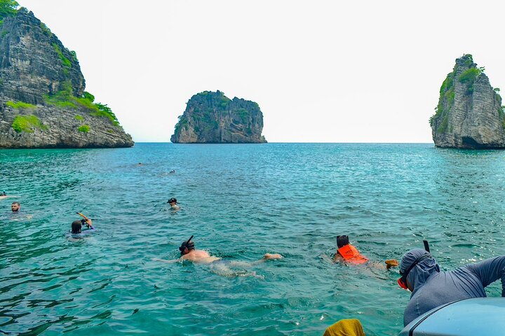 Private Longtail to Koh Rok from Koh Lanta with Lunch