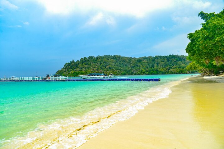 Private Longtail to Koh Rok from Koh Lanta with Lunch