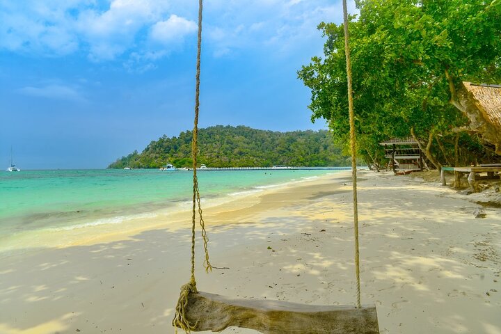 Private Longtail to Koh Rok from Koh Lanta with Lunch
