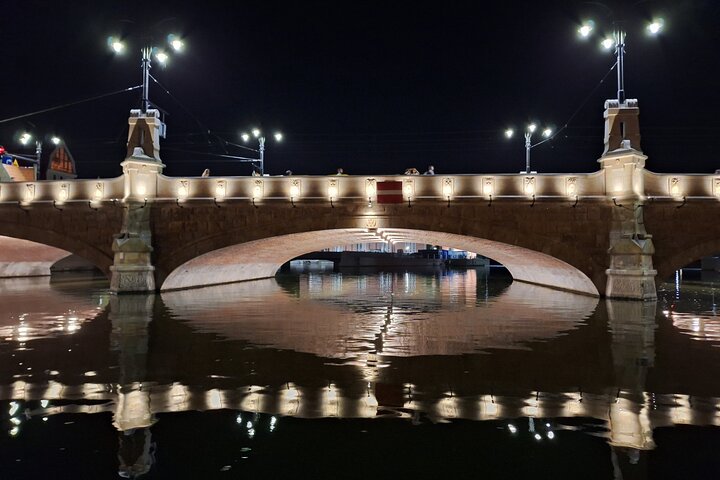 Wroclaw: Premium Catamaran Cruise at BARBARKA Riverside Bar