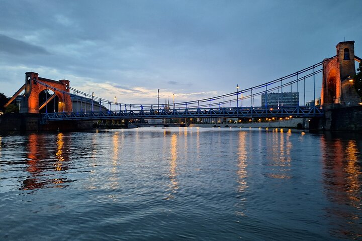 Wroclaw: Premium Catamaran Cruise at BARBARKA Riverside Bar