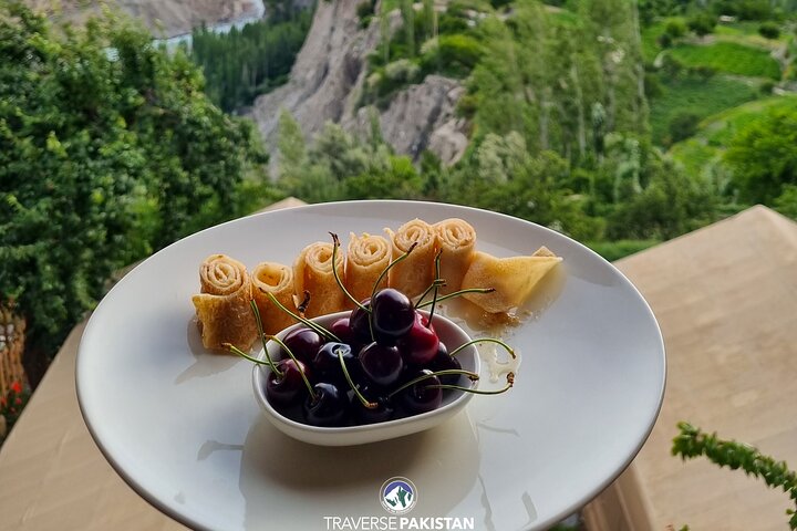 Experience Ultimate Hunza