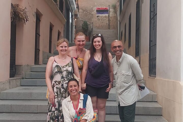 Alicante Tour: Full City, Castle, Market & Tapas Experience