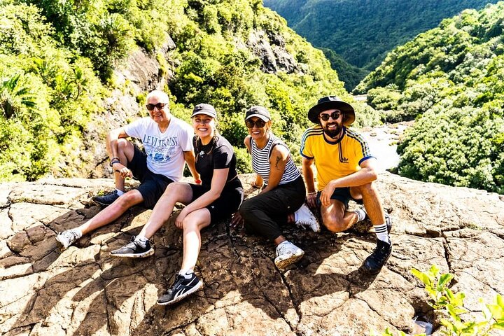 Guided paradise Valley excursion & Atlas Mountains swimming pools