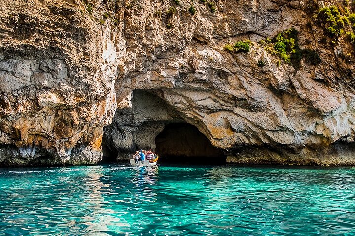 Half Day Tour in Marsaxlokk Village, Market, Blue Grotto & Qrendi